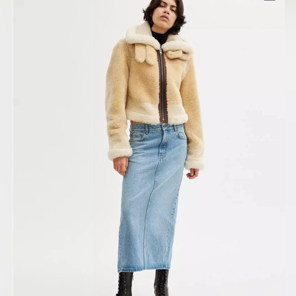 CM292 - Coach Long Denim Skirt - Picture 3 of 11